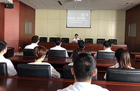 公司組織員工參加“樹立風(fēng)險(xiǎn)意識(shí)，遠(yuǎn)離非法集資”投資者宣傳教育活動(dòng)